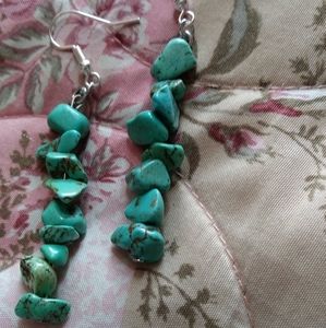 Stone wall earrings